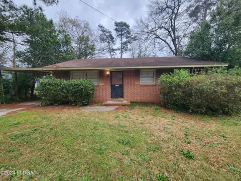 4166 Dellwood Dr, Macon, GA 31204