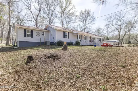 2104 Powersville Rd, Byron, GA 31008