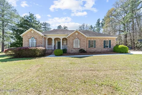 100 Colaparchee Ct, Macon, GA 31210