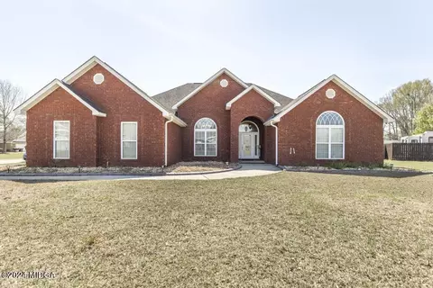 618 Huntwood Ln, Kathleen, GA 31047