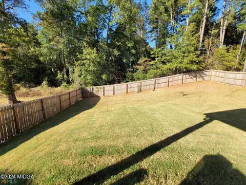 Exterior - 300 Ousley Way, Perry, GA 31069 photo 4 of 5