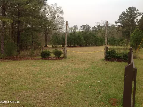 243 Buck Rd, Gray, GA 31032