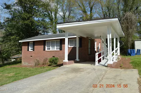 2271 Melton Ave, Macon, GA 31217