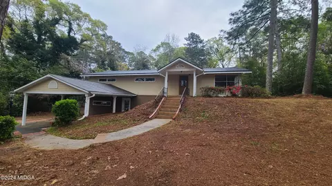 104 Woodland Dr, Warner Robins, GA 31088