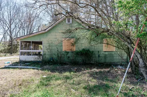 Exterior - 106 Davis St, Gray, GA 31032 photo 3 of 6