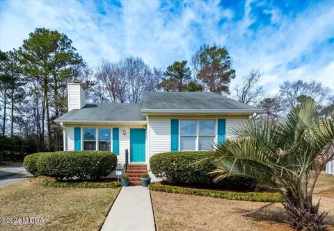 112 Manor Ter, Macon, GA 31210