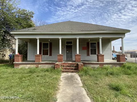 3951 Melrose St, Macon, GA 31204