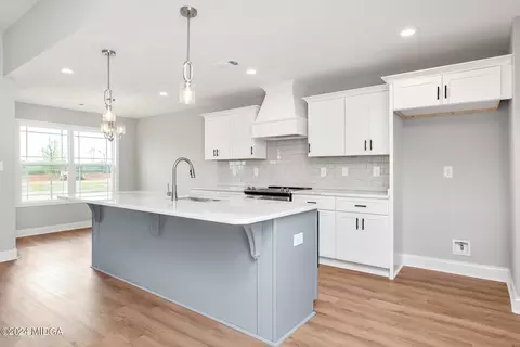 Kitchen - 247 Overton Dr, Perry, GA 31069 photo 1 of 3