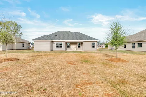 Exterior - 247 Overton Dr, Perry, GA 31069 photo 3 of 3