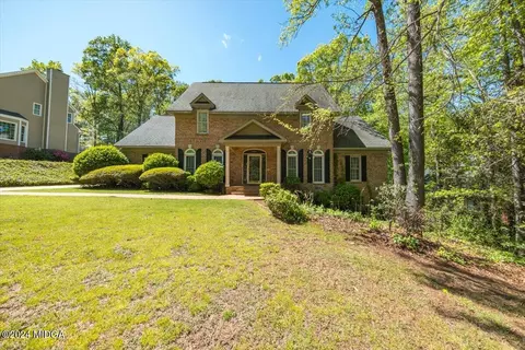 142 Carriage Way, Macon, GA 31210