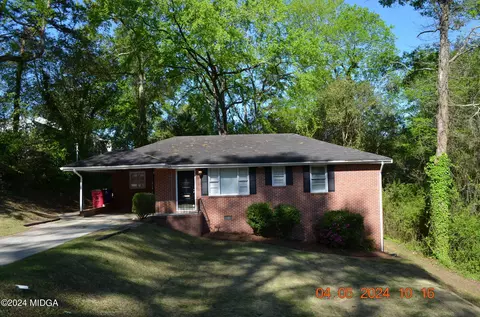 740 Thurmond Dr, Macon, GA 31204