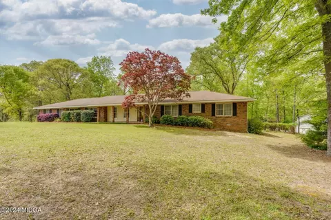 101 Van Dorn Ct, Warner Robins, GA 31093