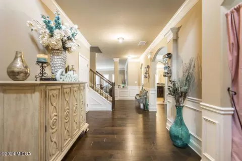 Entry Way - 107 Arapaho Dr, Kathleen, GA 31047 photo 1 of 5