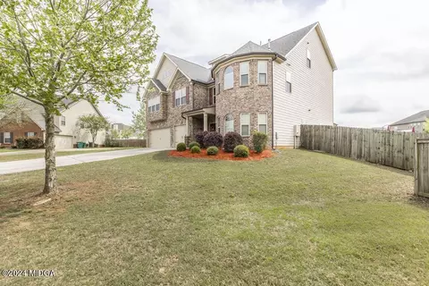 107 Arapaho Dr, Kathleen, GA 31047