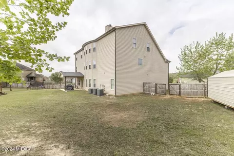Exterior - 107 Arapaho Dr, Kathleen, GA 31047 photo 5 of 13