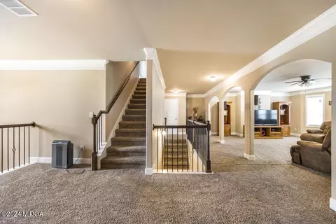Entry Way - 107 Arapaho Dr, Kathleen, GA 31047 photo 5 of 5