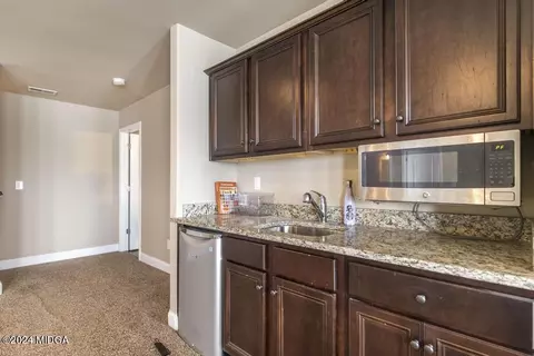 Kitchen - 107 Arapaho Dr, Kathleen, GA 31047 photo 6 of 6