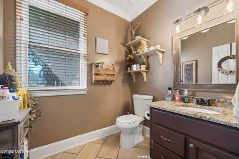 Bath - 101 Summit Ct, Warner Robins, GA 31088 photo 4 of 4