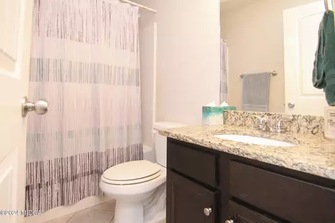 Bath - 101 Chamblee Way, Warner Robins, GA 31088 photo 7 of 7