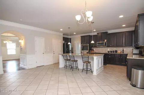 Kitchen - 101 Chamblee Way, Warner Robins, GA 31088 photo 2 of 7