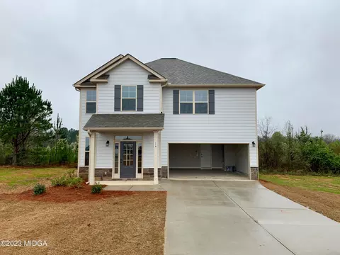 424 Gray Wolf Dr, Macon, GA 31216