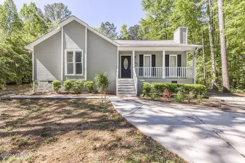 565 Bristle Cone Dr, Macon, GA 31220