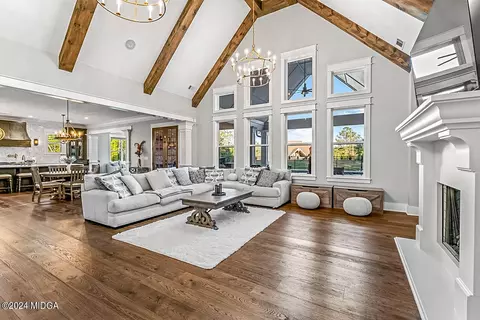 Living - 611 River Overlook, Forsyth, GA 31029 photo 1 of 4