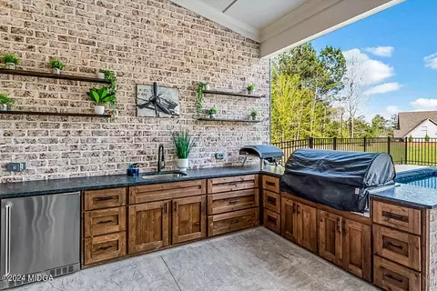 Exterior - 611 River Overlook, Forsyth, GA 31029 photo 18 of 24
