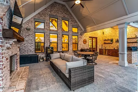 Exterior - 611 River Overlook, Forsyth, GA 31029 photo 17 of 24