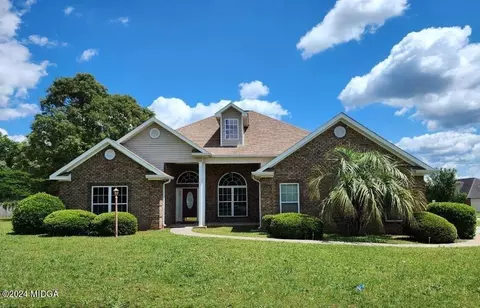 98 Satilla Ln, Warner Robins, GA 31088