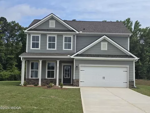 200 James Pl, Macon, GA 31210