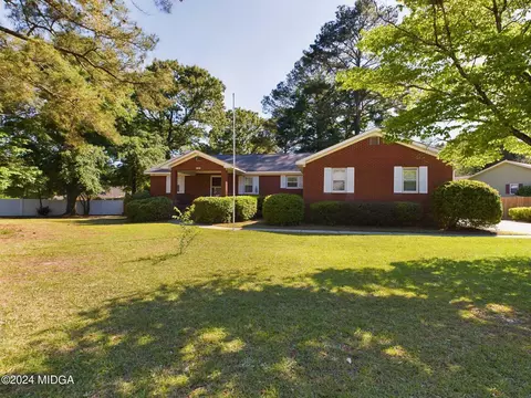 Exterior - 102 Crestwood Ct, Centerville, GA 31028 photo 1 of 4