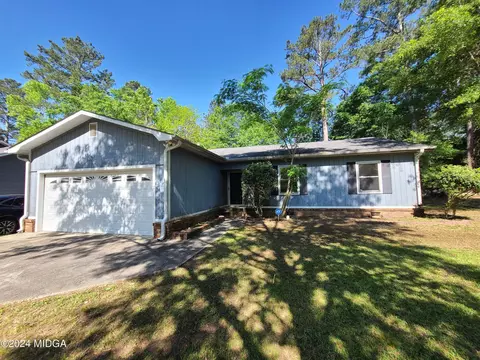1497 Greentree Pkwy, Macon, GA 31220
