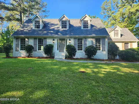 5894 Wesleyan Dr N, Macon, GA 31210