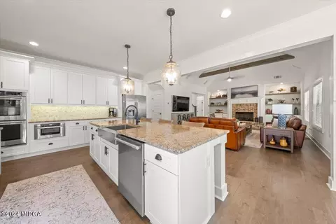 105 Tee Dr, Forsyth, GA 31029 photo 7