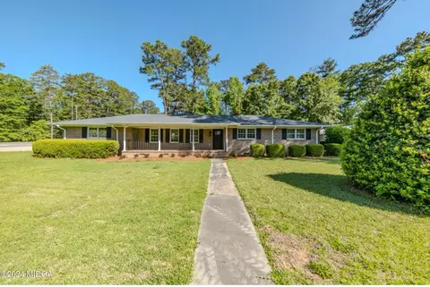 1371 Normandy Rd, Macon, GA 31210