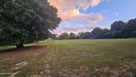 4155 Hitchcock Rd, Macon, GA 31217