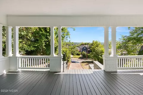 1048 Walnut St, Macon, GA 31201 photo 2