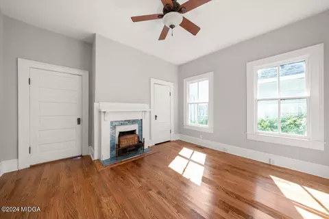 1048 Walnut St, Macon, GA 31201 photo 17