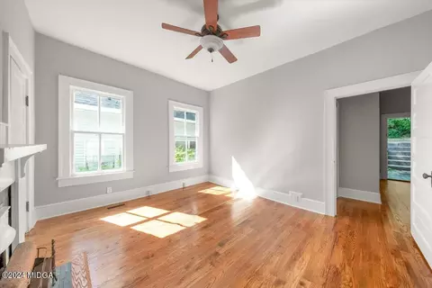 1048 Walnut St, Macon, GA 31201 photo 18
