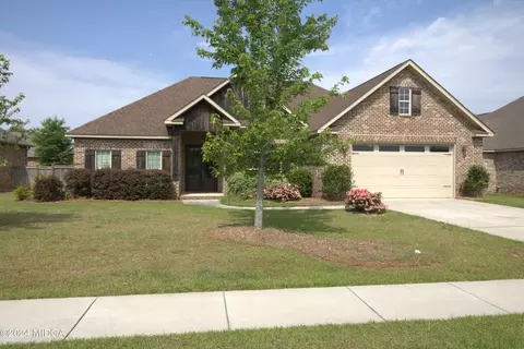 307 Brown Thrasher Ln, Kathleen, GA 31047