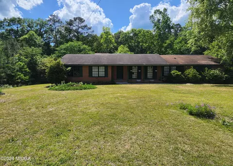 175 High Point Rd, Roberta, GA 31078
