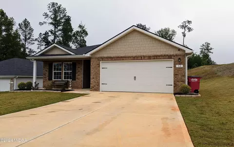 514 Pine Meadows Ct, Macon, GA 31206