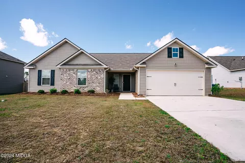104 Redhill Blvd, Macon, GA 31216