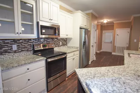 102 Cobble Dr, Perry, GA 31069 photo 13