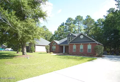 102 Cobble Dr, Perry, GA 31069 photo 3