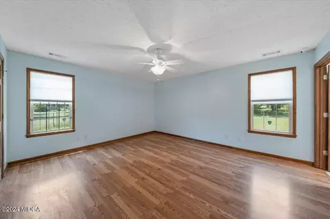 Bedroom - 386 Jackson Ct, Byron, GA 31008 photo 5 of 7