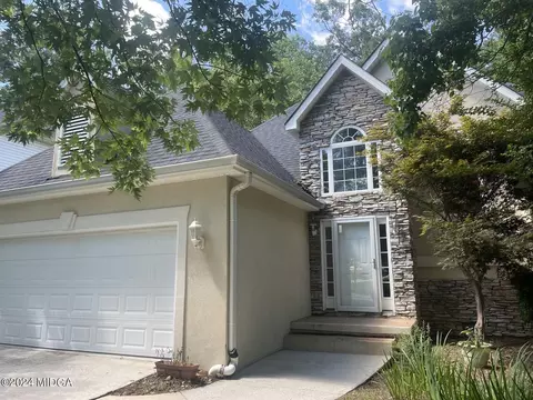 504 Double Oak Dr, Macon, GA 31204