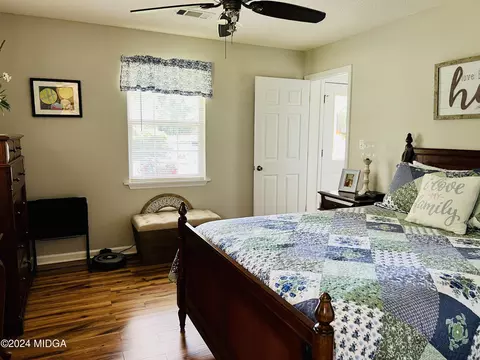 Bedroom - 25 Ruby Rd, Jackson, GA 30233 photo 2 of 7