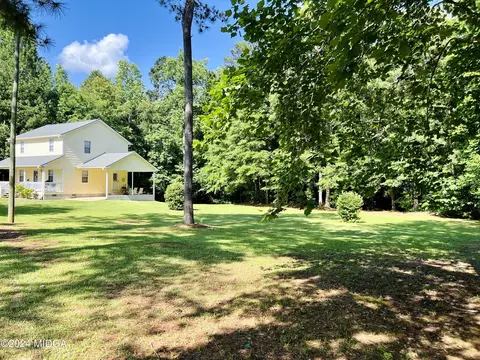 Exterior - 25 Ruby Rd, Jackson, GA 30233 photo 3 of 9